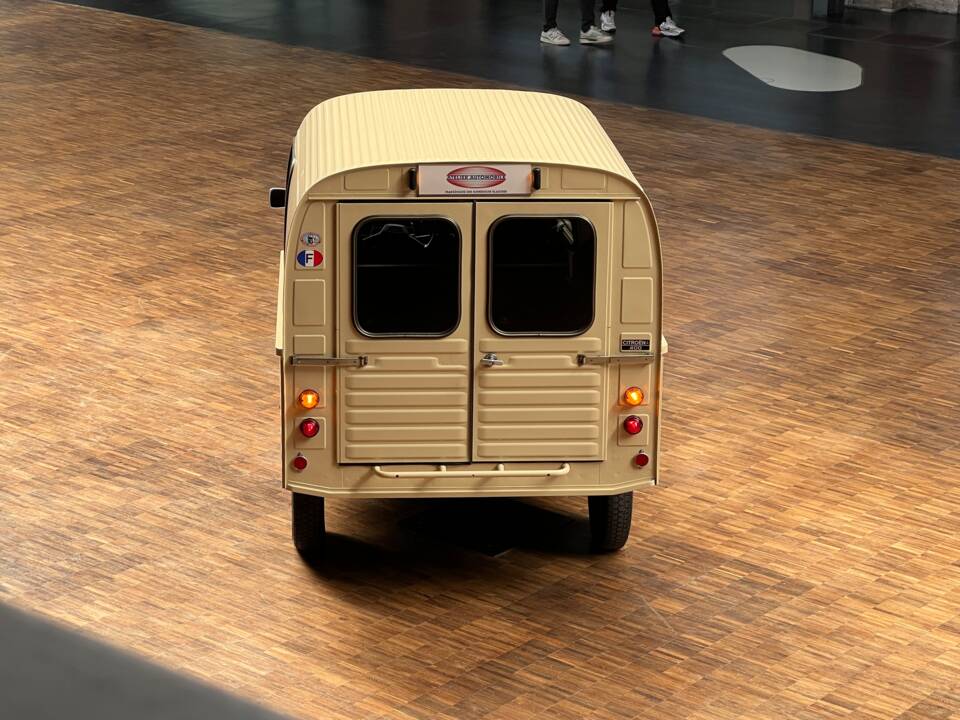 Image 8/24 de Citroën AK 400 (1977)