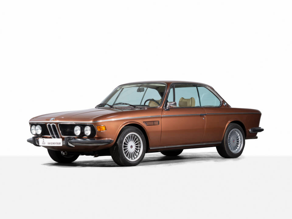 Image 2/41 of BMW 3.0 CS (1975)