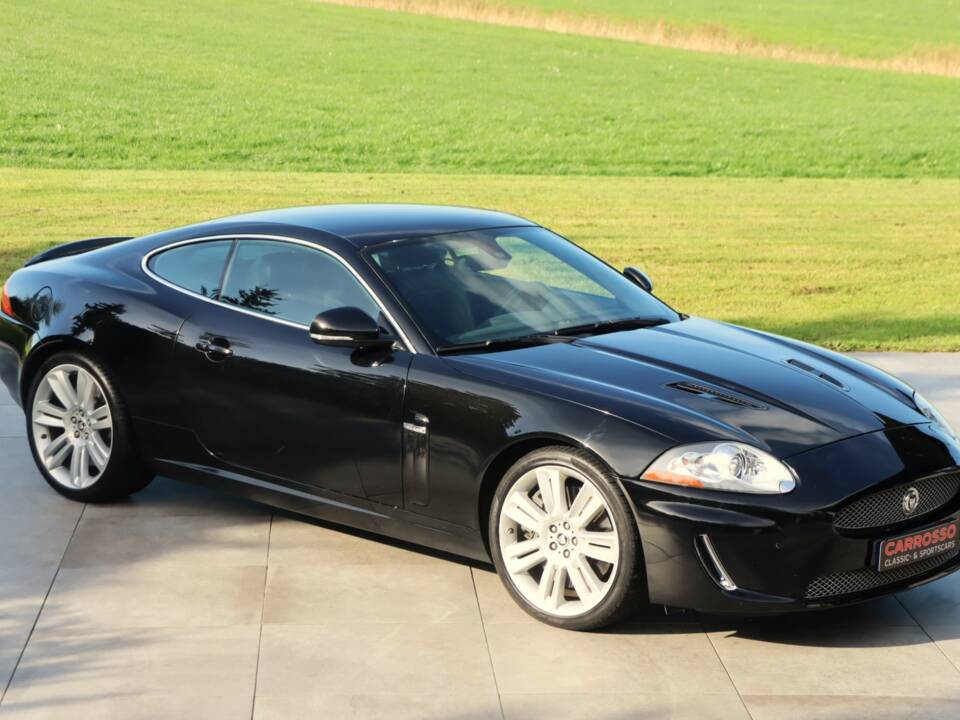 Image 1/50 of Jaguar XKR (2010)