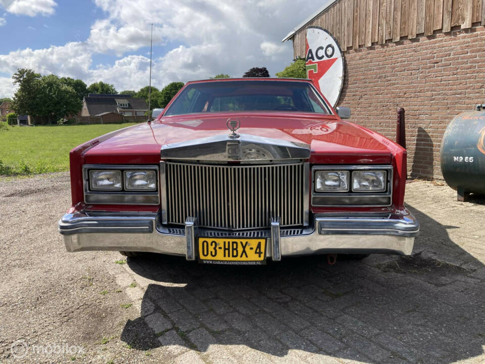 Bild 38/50 von Cadillac Eldorado Biarritz Coupé (1979)