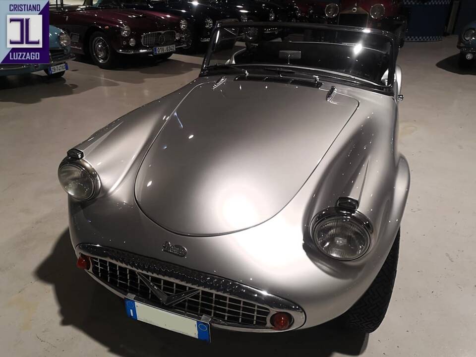 Image 14/37 of Daimler SP 250 (1960)