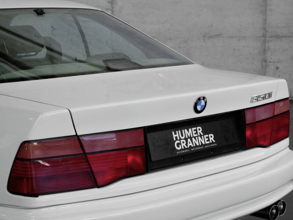 Bild 40/45 von BMW 850i (1990)