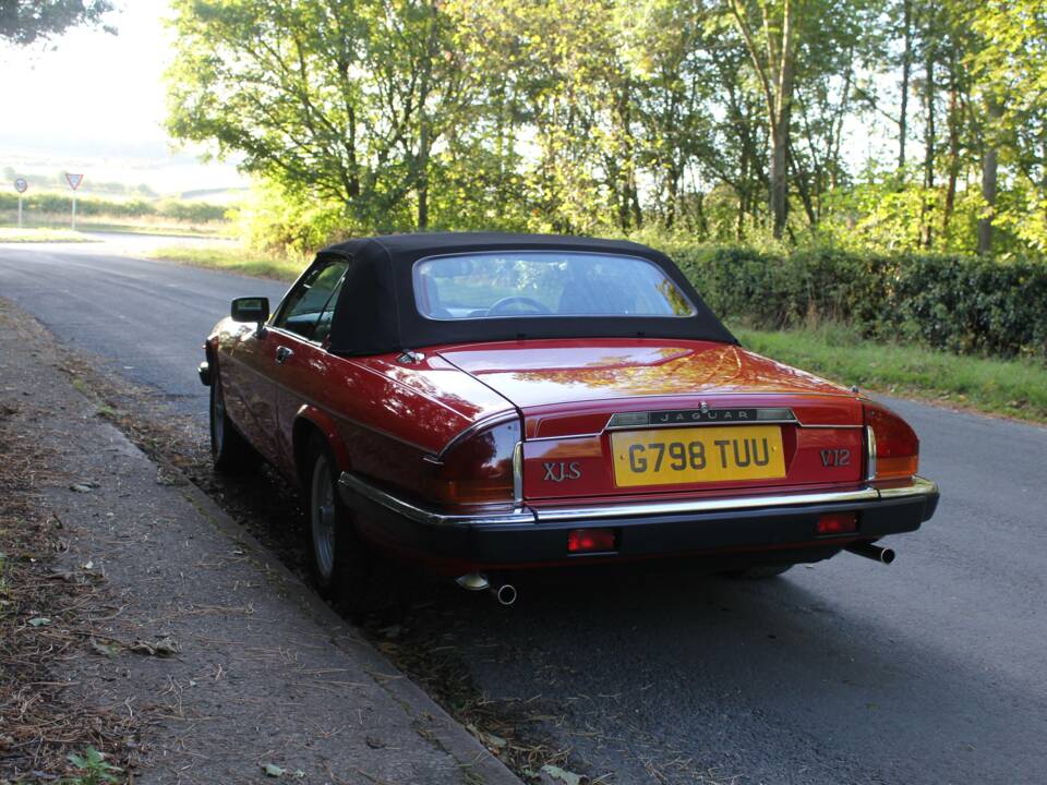 Image 4/20 of Jaguar XJS 5.3 V12 (1989)