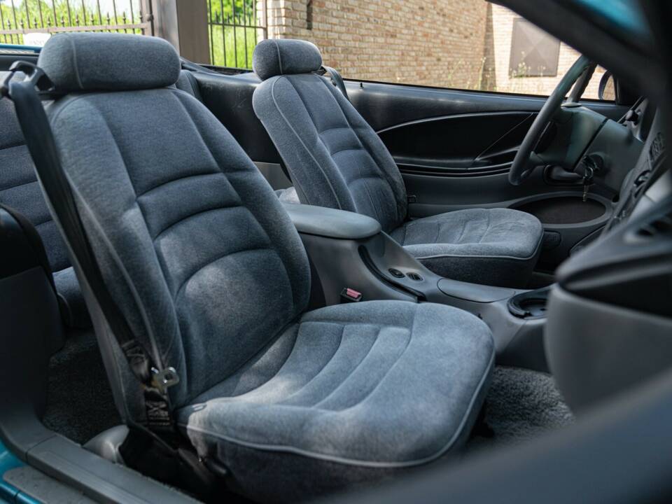 Image 40/50 of Ford Mustang (1994)