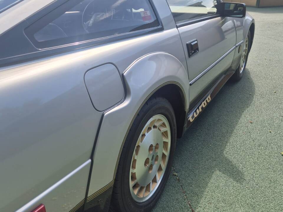 Bild 10/21 von Nissan 300 ZX (1984)