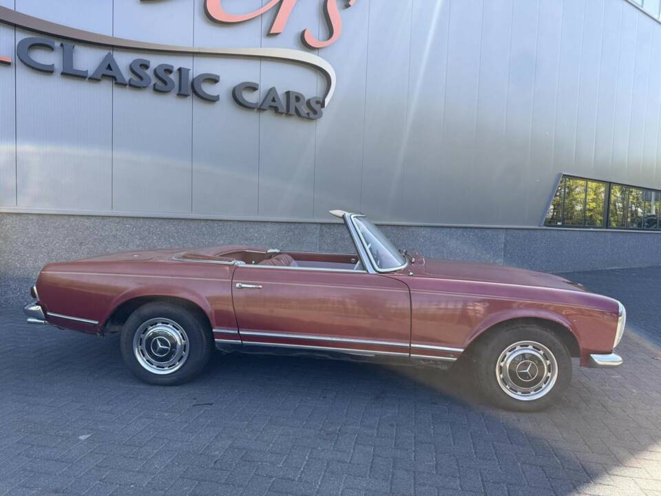 Image 5/50 of Mercedes-Benz 230 SL (1966)