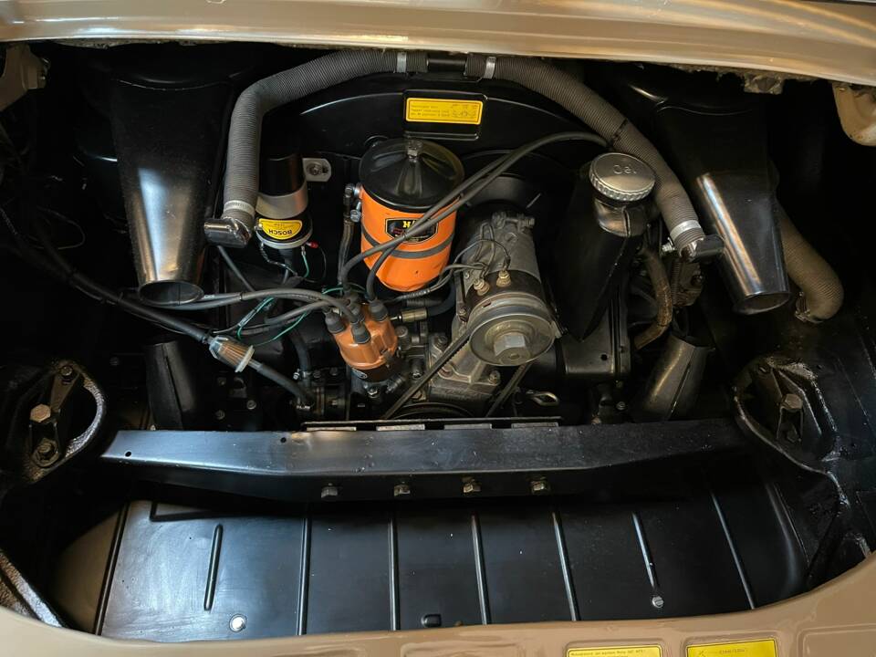 Image 14/23 of Porsche 912 (1966)