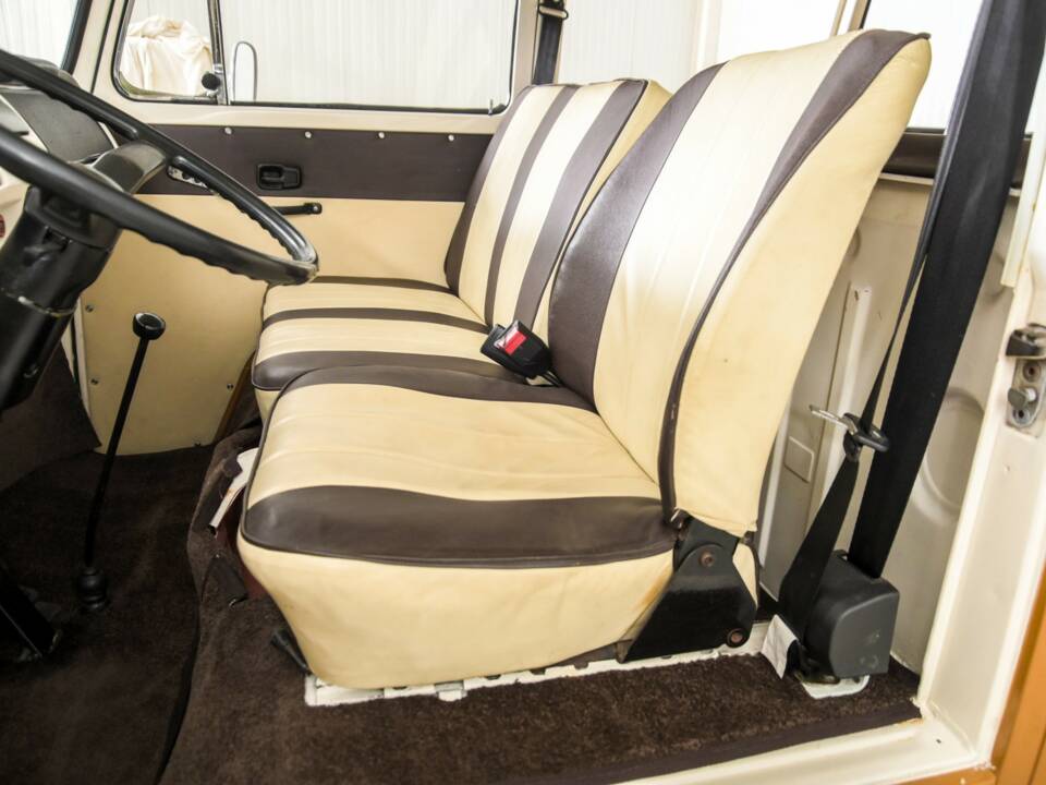 Bild 20/50 von Volkswagen T2b Pickup Double Cabin (1977)