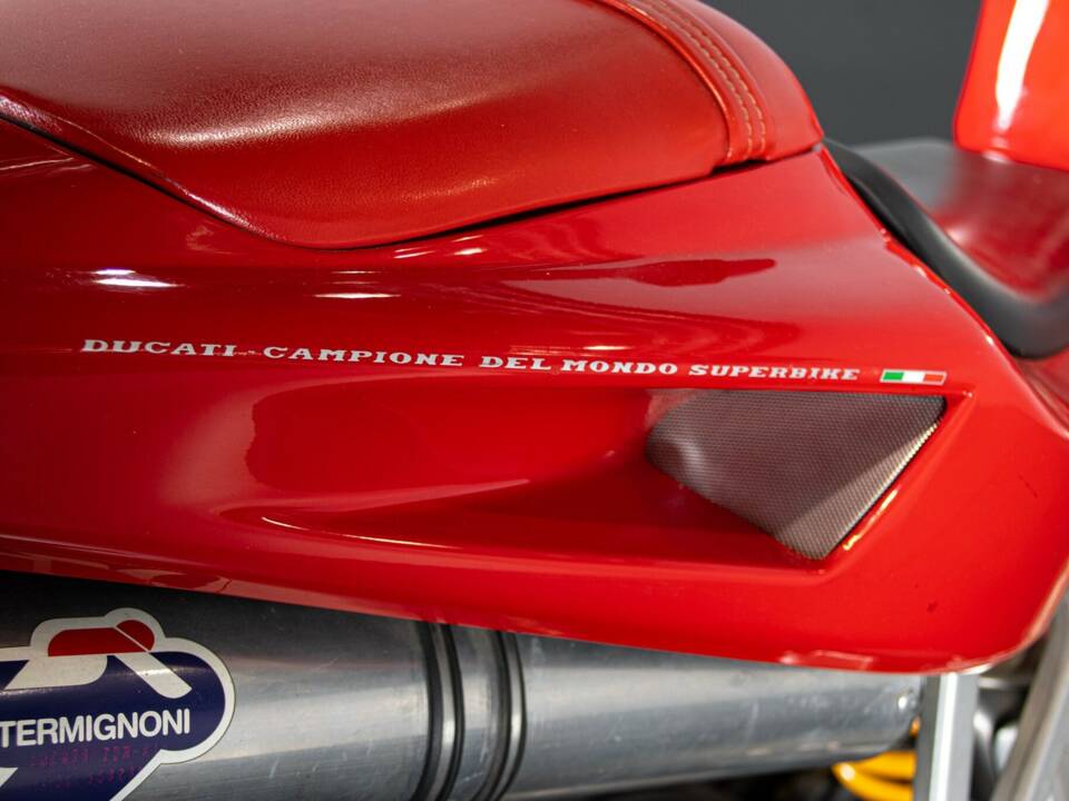 Immagine 44/50 di Ducati 996 (2000)