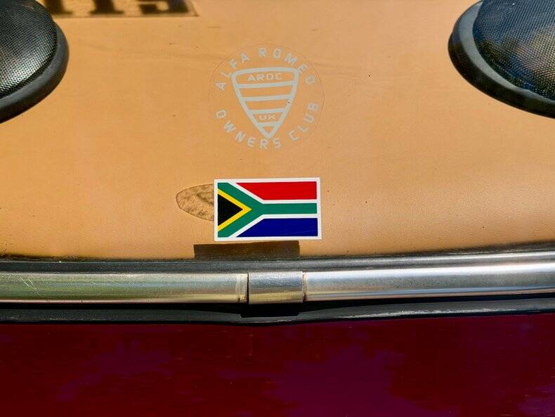 Image 33/48 of Alfa Romeo Giulia 1600 GT Junior (1972)