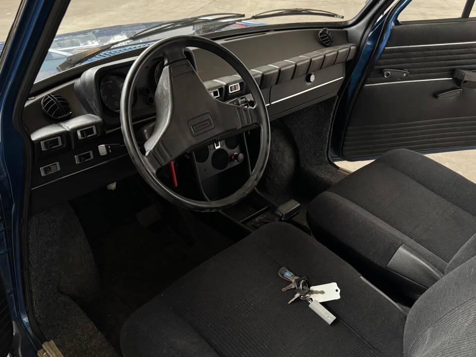Image 52/85 de Volvo 66 (1980)