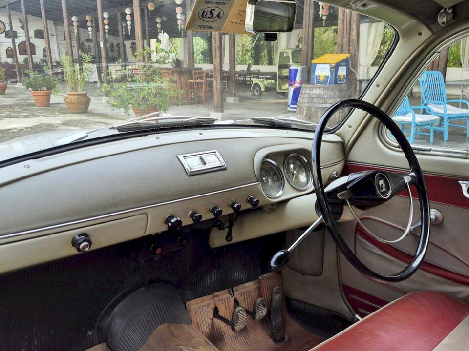 Image 36/53 of Lancia Appia C10 (1957)