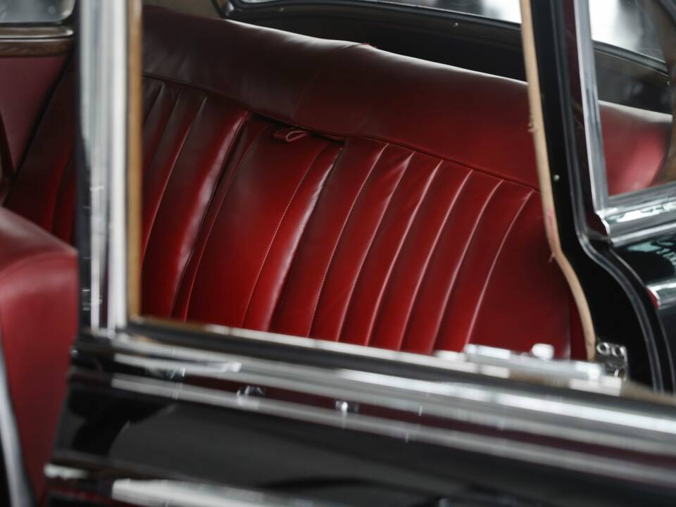 Image 24/50 de Mercedes-Benz 300 c (1956)
