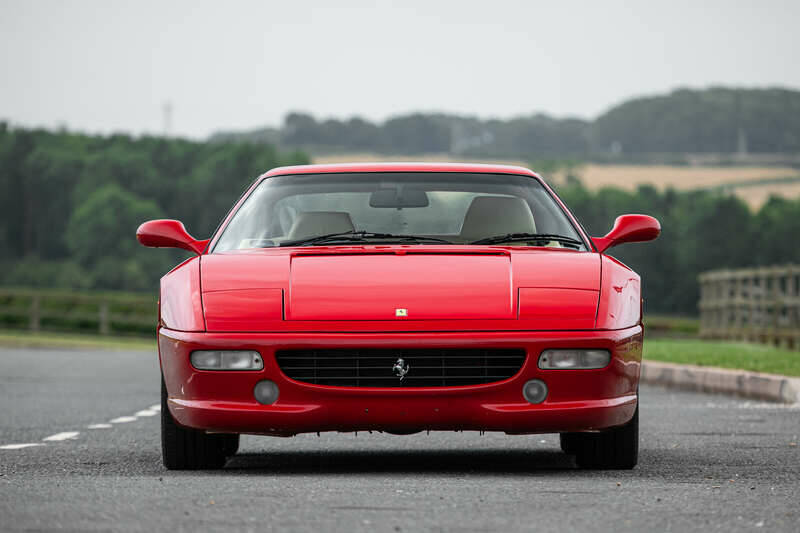 Immagine 6/29 di Ferrari F 355 Berlinetta (1998)