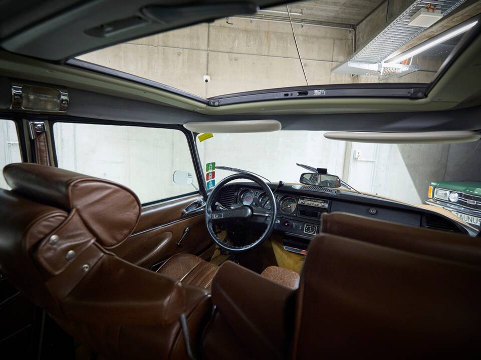 Image 61/99 of Citroën DS 23 Injection (1973)