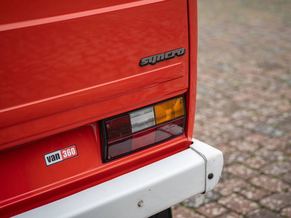 Bild 14/94 von Volkswagen T3 Transporter Syncro 2.1 (G-Kat) (1986)