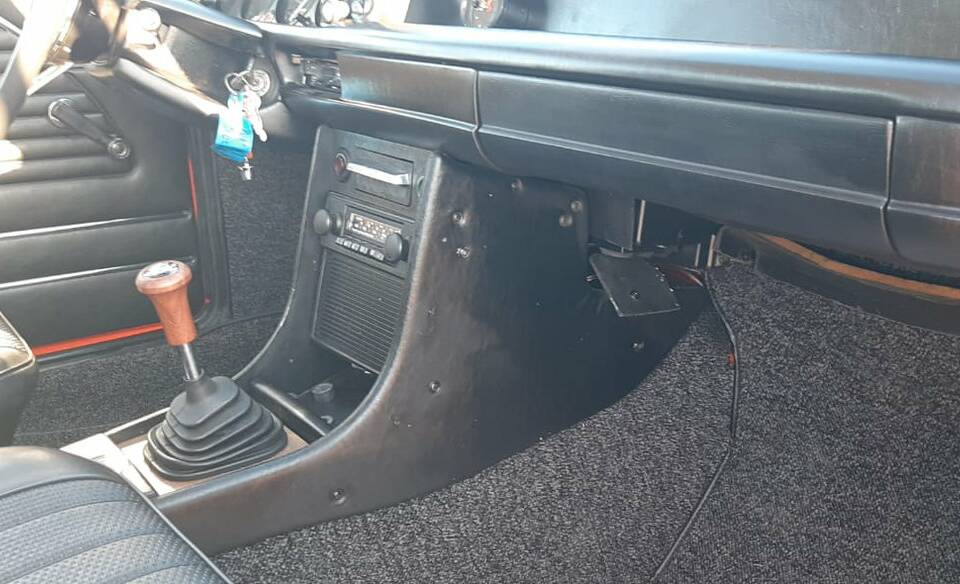 Bild 35/200 von BMW 2002 tii (1972)