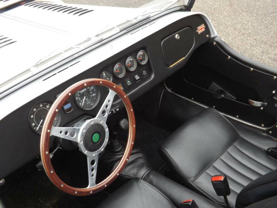 Image 26/50 de Morgan 4/4 1600 (1985)