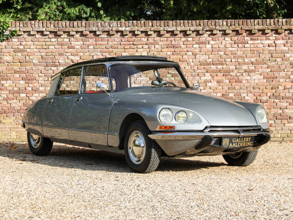 Bild 50/50 von Citroën DS 20 (1974)