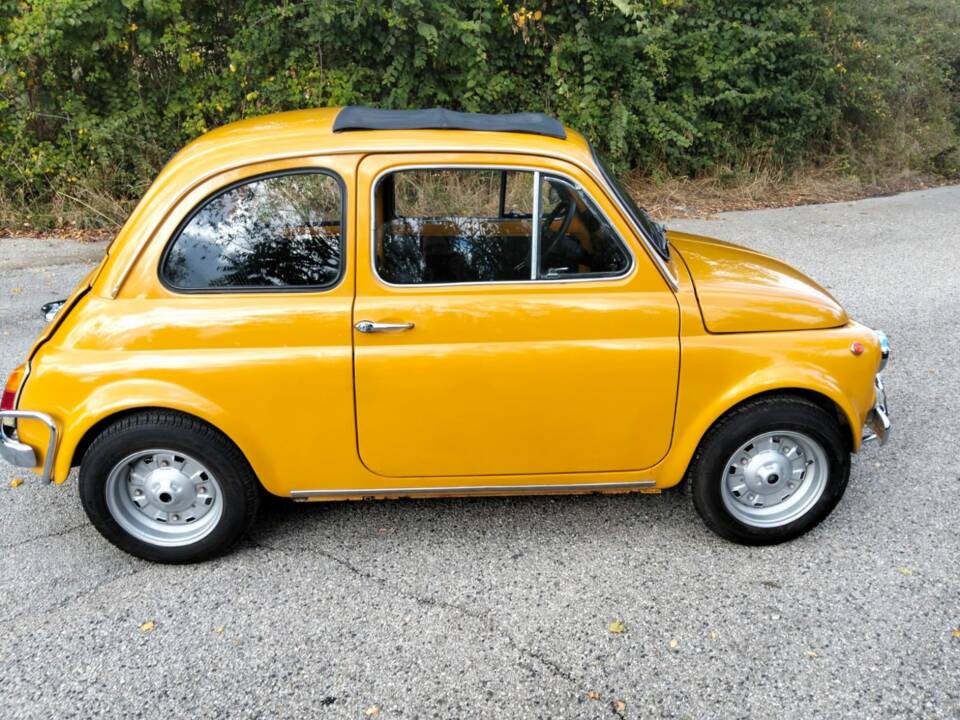 Image 5/33 of FIAT 500 L (1970)