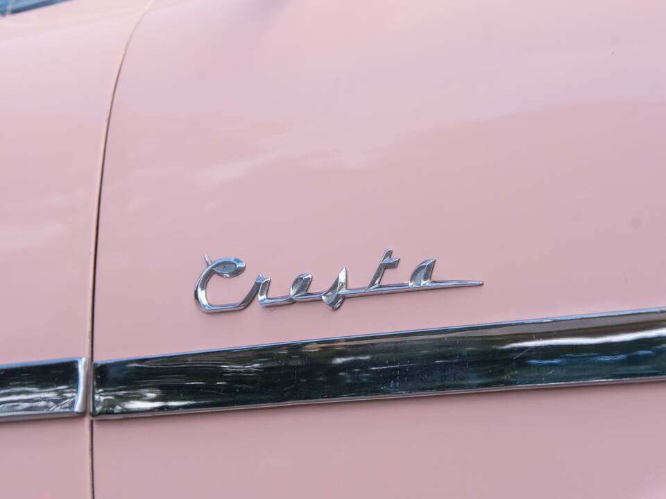 Image 32/50 of Vauxhall Cresta (1958)