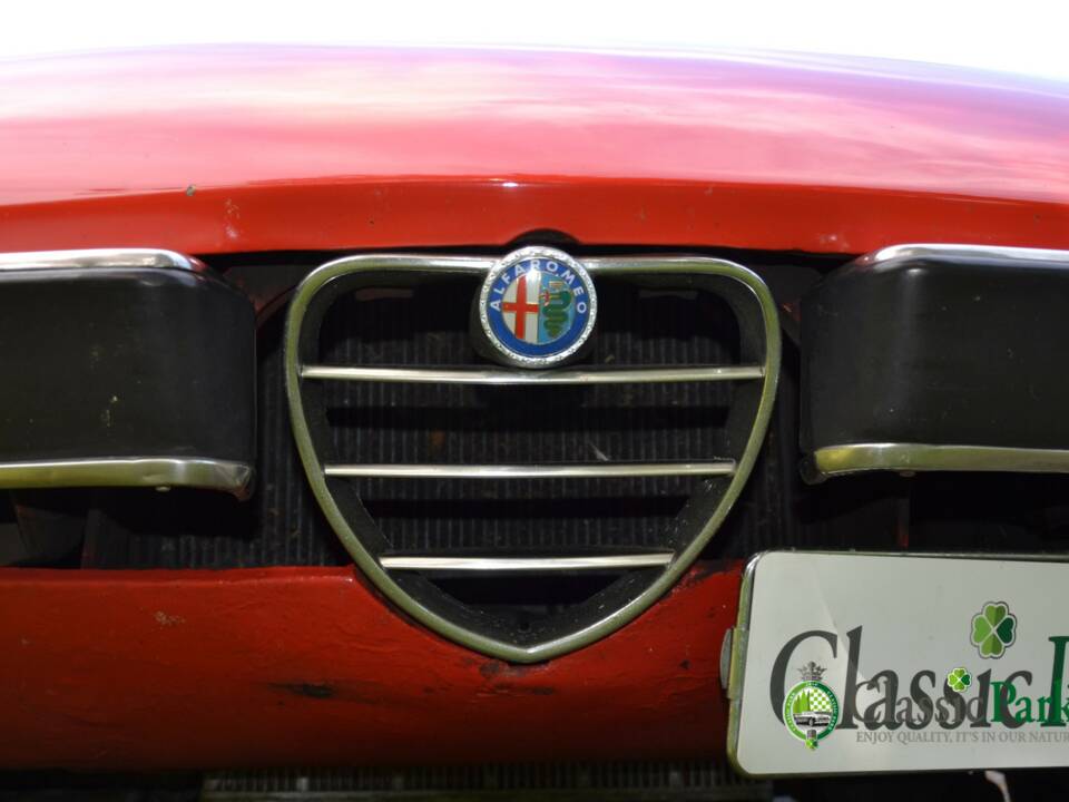 Imagen 50/50 de Alfa Romeo 2000 Spider Veloce (1981)
