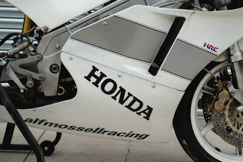 Bild 3/50 von Honda RS 250 RF (1993)