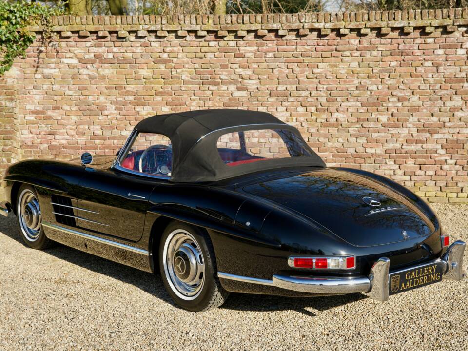 Obraz 36/50 pojazdu Mercedes-Benz 300 SL Roadster (1959)