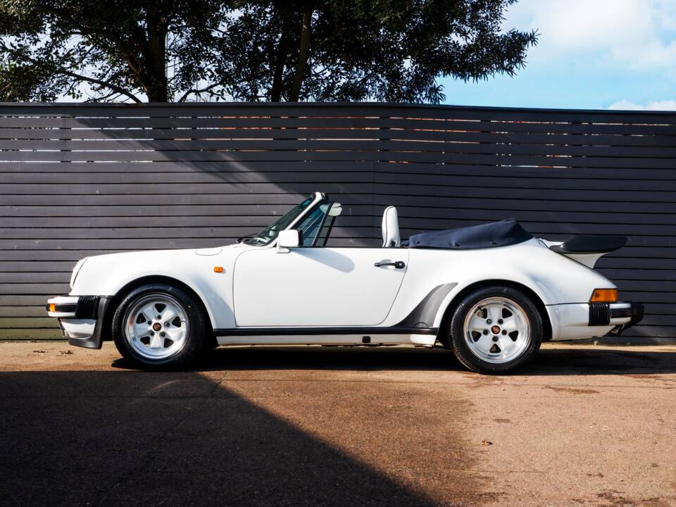 Bild 6/60 von Porsche 911 Carrera 3.2 (1987)