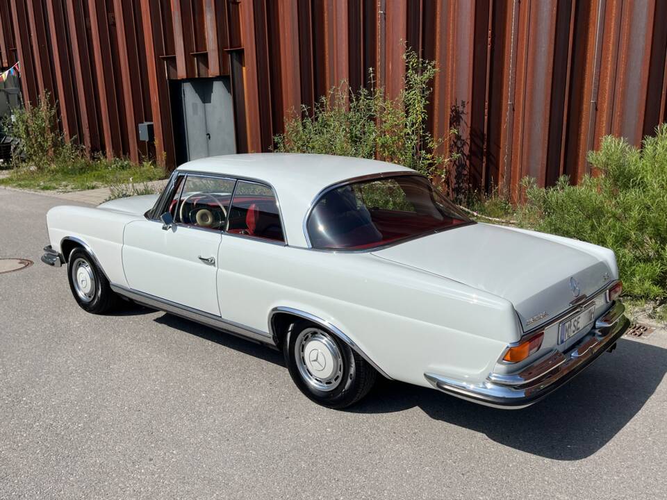 Afbeelding 12/79 van Mercedes-Benz 280 SE 3,5 (1971)