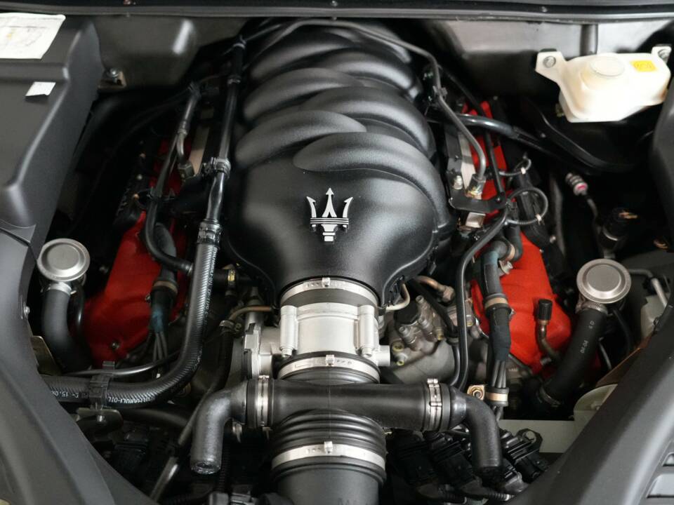 Bild 4/38 von Maserati Quattroporte 4.2 (2005)