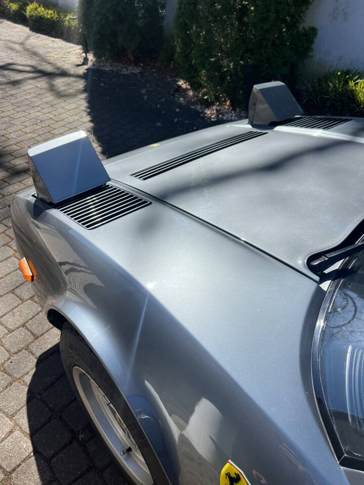 Image 51/114 de Ferrari 308 GTS Quattrovalvole (1985)