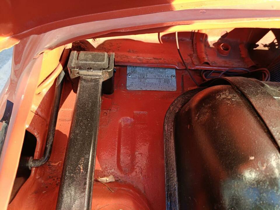Image 24/50 of FIAT 500 L (1971)