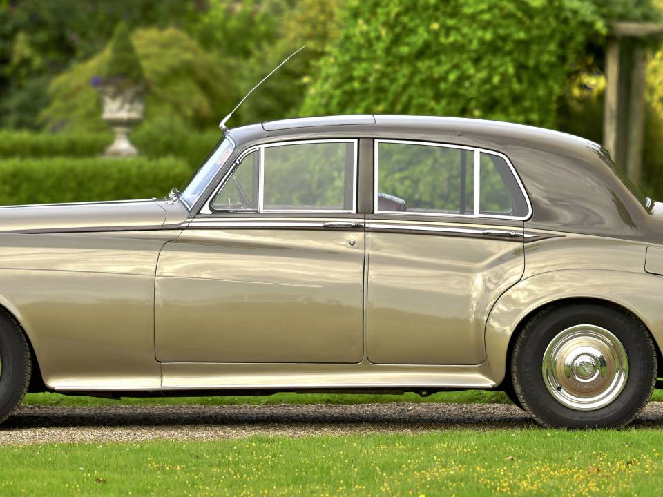 Immagine 3/50 di Bentley S 1 (1956)