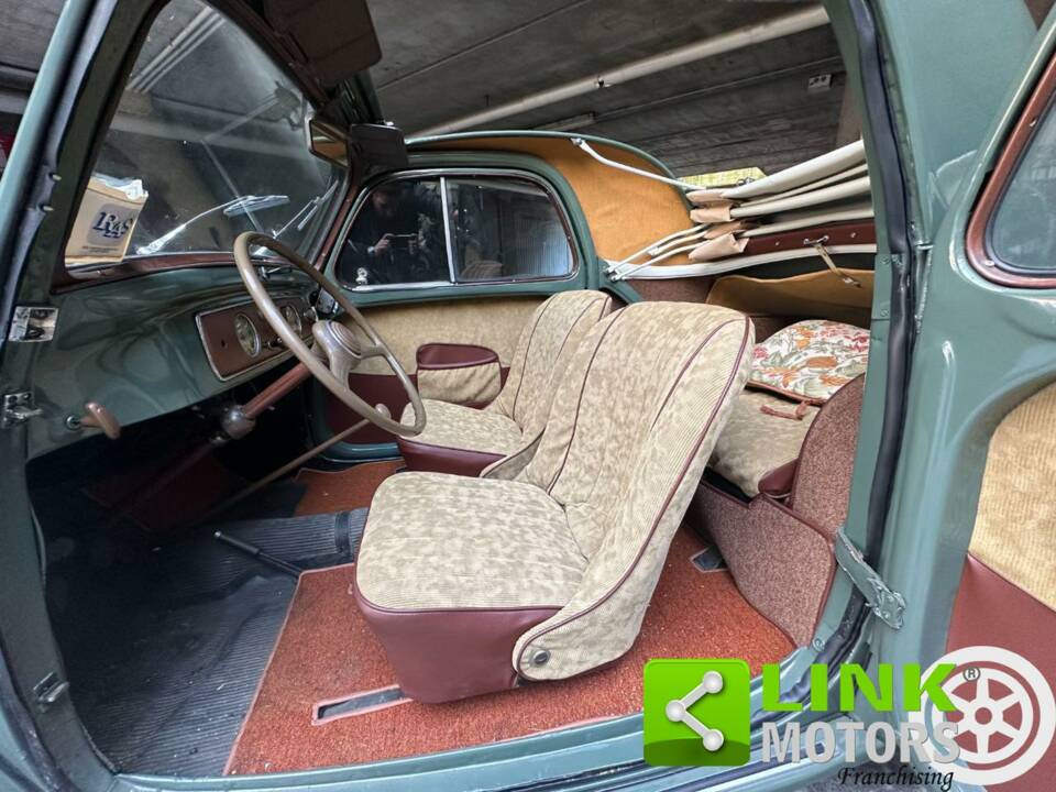 Image 6/10 of FIAT 500 C Topolino (1950)