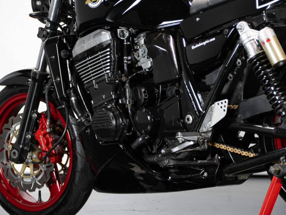 Bild 12/14 von Kawasaki DUMMY (2000)