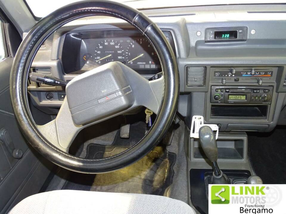 Bild 6/10 von Mitsubishi L200 (1994)