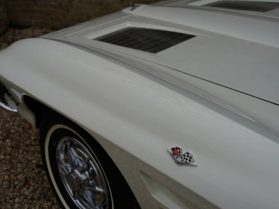 Image 27/50 of Chevrolet Corvette Sting Ray (1963)