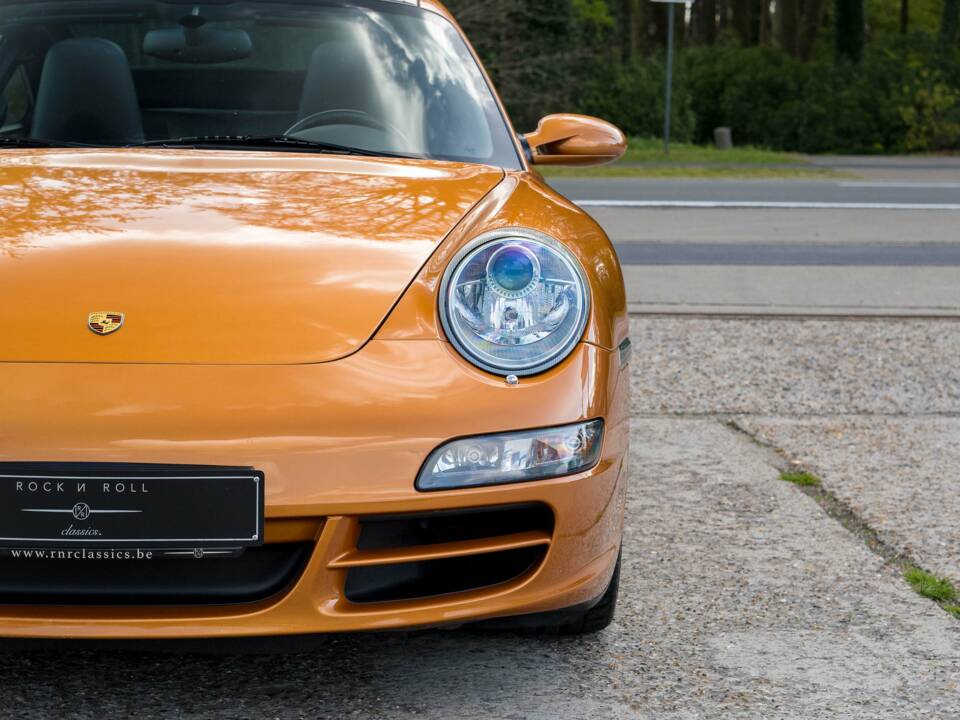 Image 11/34 de Porsche 911 Targa 4S (2008)