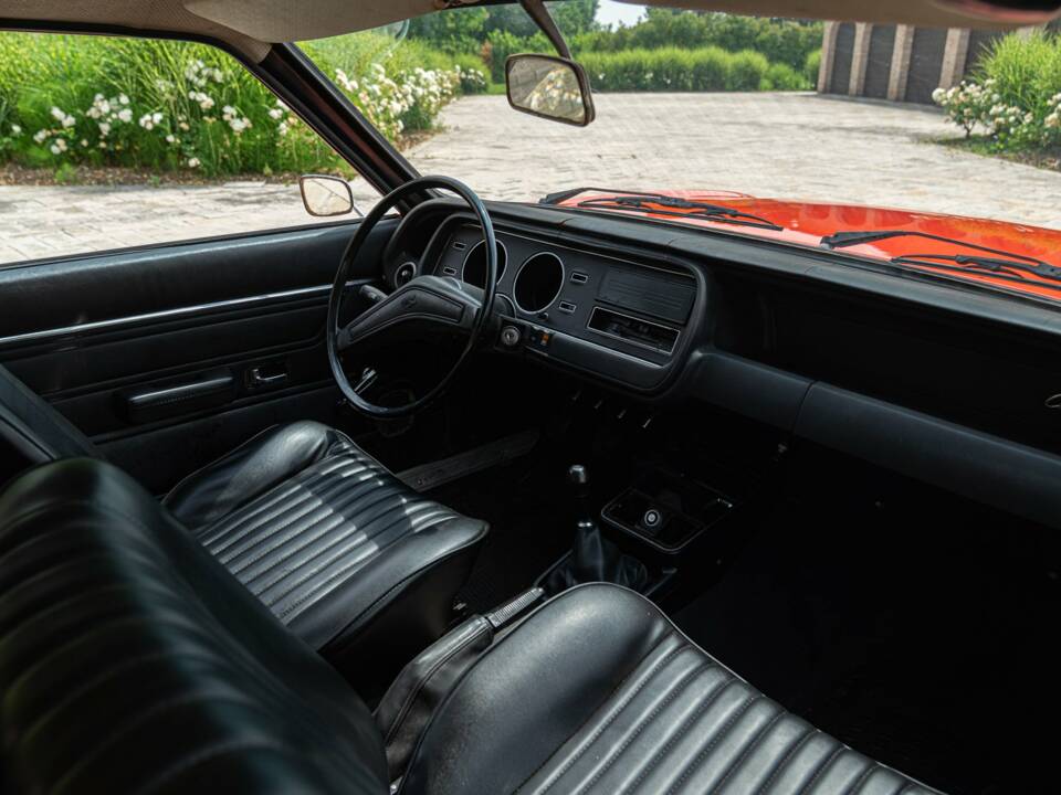 Bild 44/50 von Ford Consul 1,7 (1987)