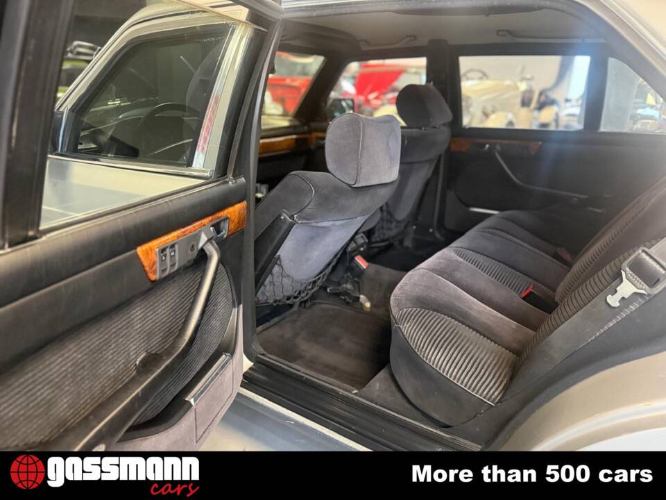 Immagine 14/15 di Mercedes-Benz 500 SEL (1982)