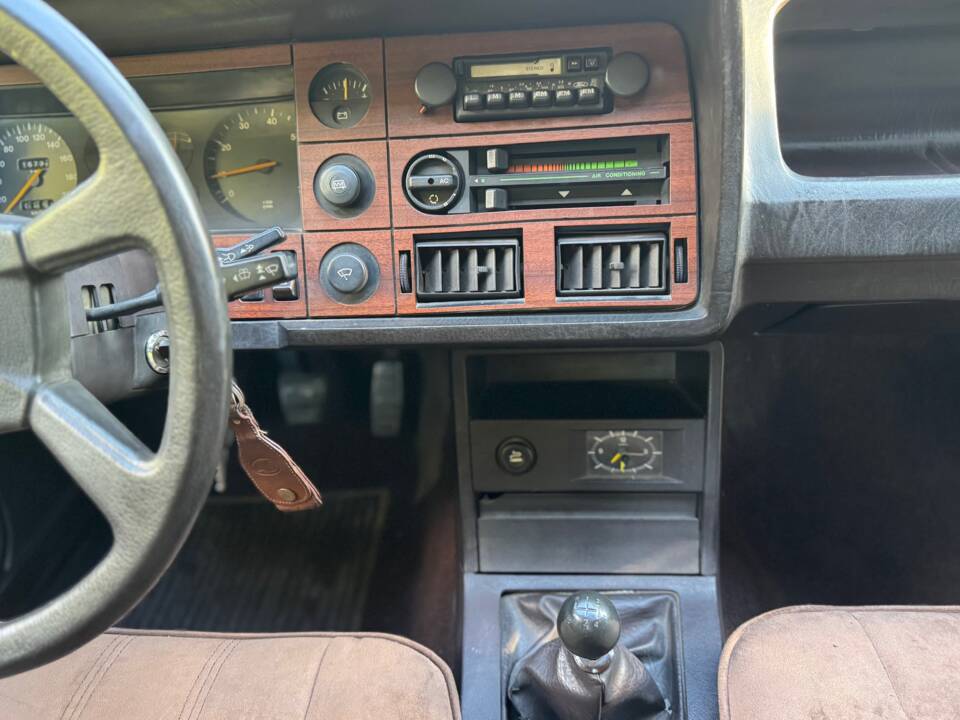 Bild 13/27 von Ford Granada 2.3 (1980)