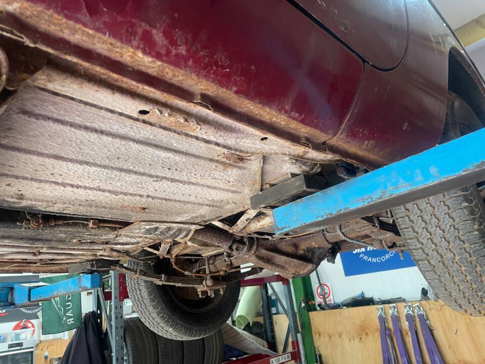 Image 31/56 of MG MGB (1972)