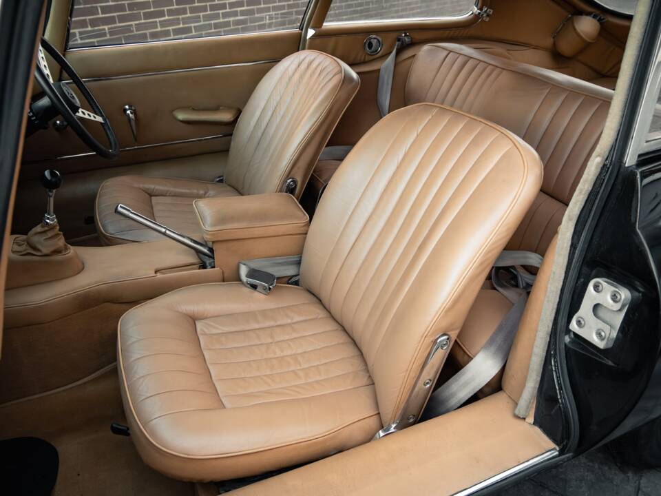 Imagen 23/42 de Jaguar E-Type (2+2) (1967)