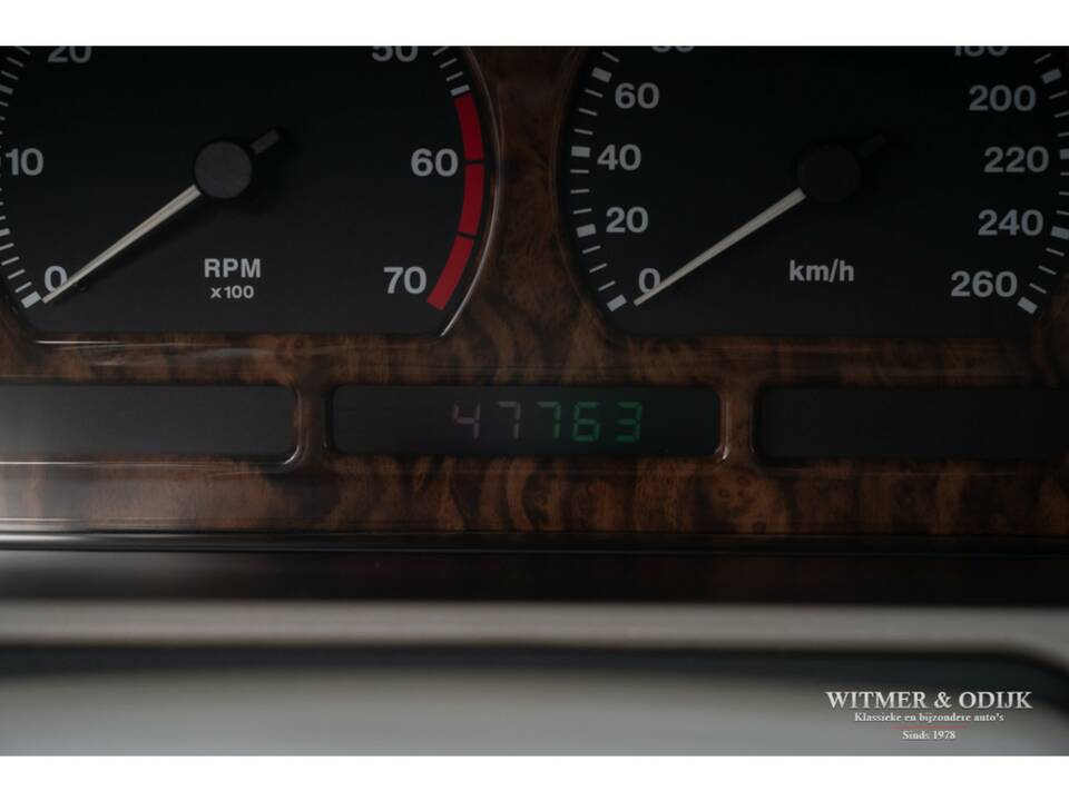 Bild 29/34 von Jaguar XJ6 3.2 Executive (1997)