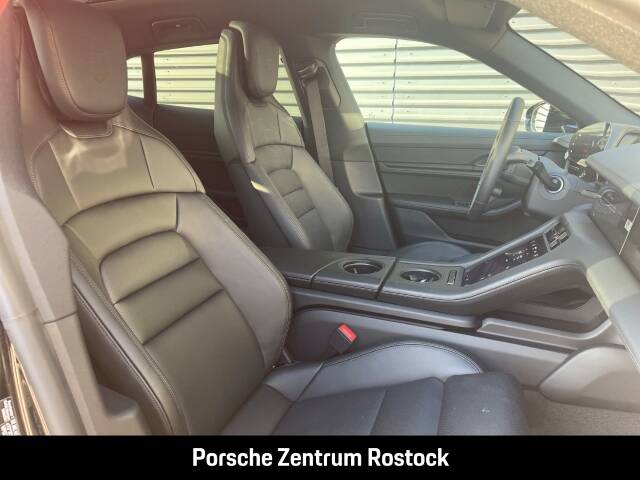Bild 15/28 von Porsche Taycan 4 Cross Turismo (2025)