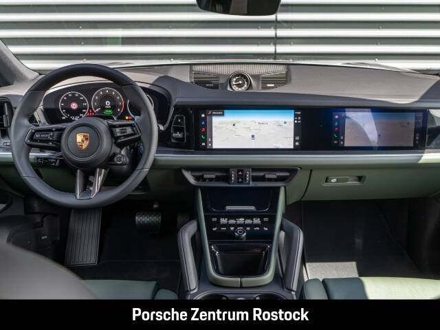 Imagen 10/38 de Porsche Cayenne Coupé E-Hybrid (2026)