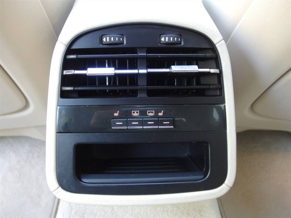 Image 61/99 of Maserati Quattroporte GTS (2014)