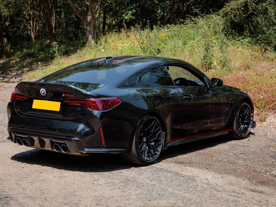 Image 22/41 of BMW M4 CSL (2022)