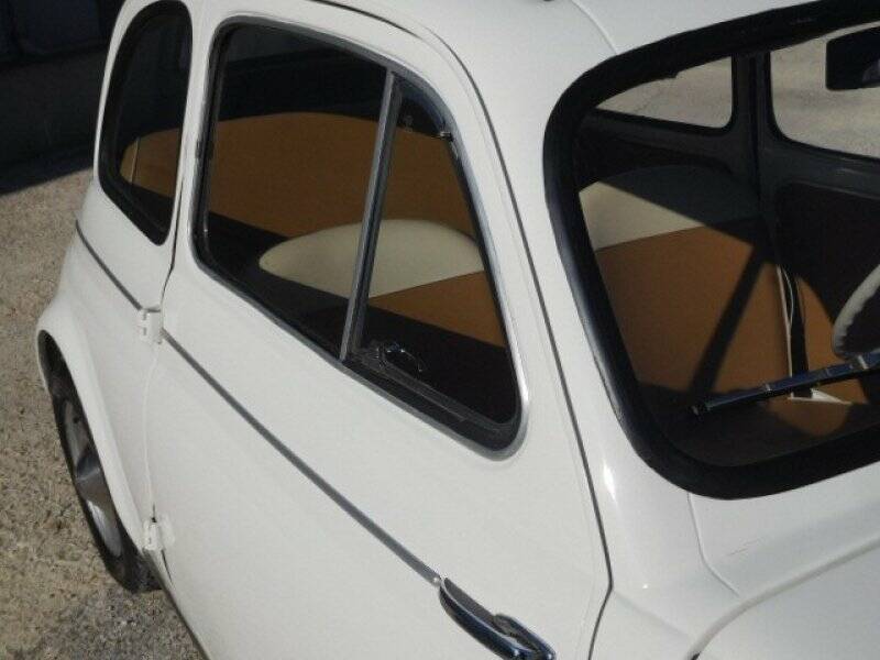 Image 15/52 of FIAT 500 D (1963)